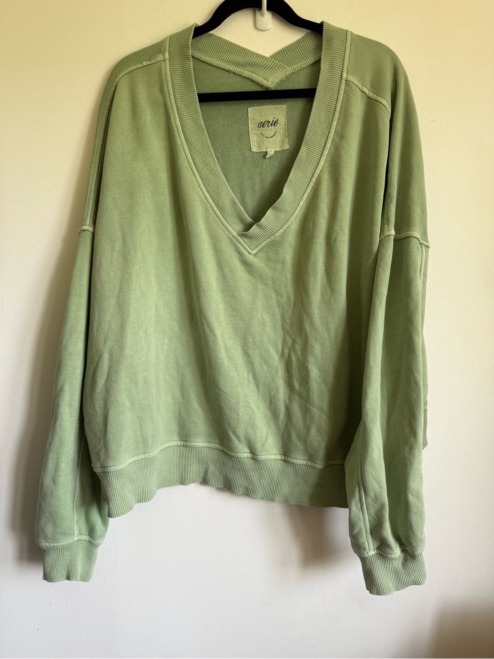 Aerie Women Oversized Relaxed V-Neck Long Sleeve Cotton Sweater Green XL